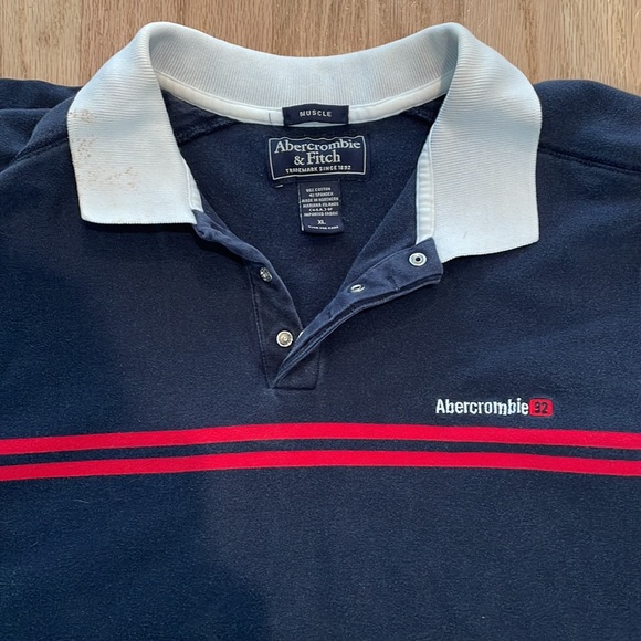 Abercrombie and Fitch men's polo - Picture 3 of 3